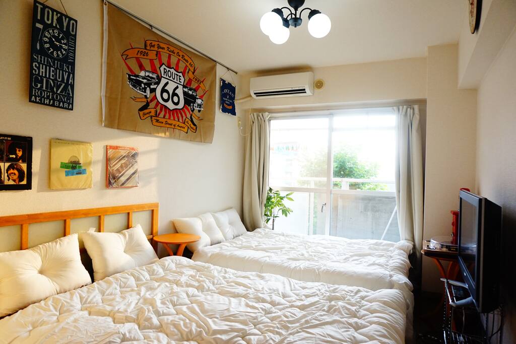 Room2
Bedroom