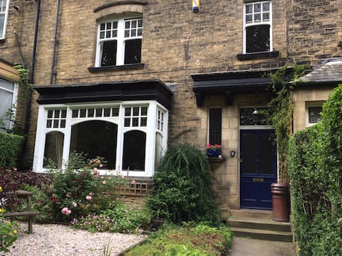 Single room in conservation area near City Centre