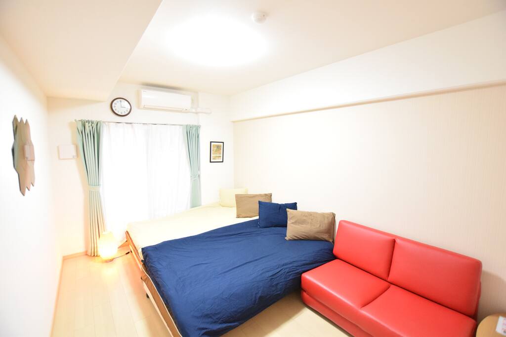 Bed room