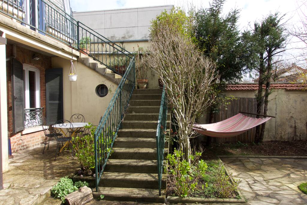 03 Escalier extérieur et balcon