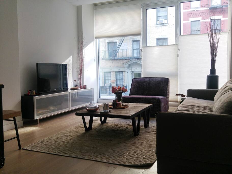 Living Room & Cable TV