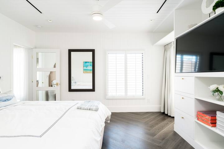 The Elizabeth Residence gallery image 2