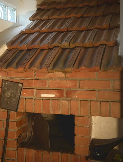 For a good pizza,wood hoven inside the house