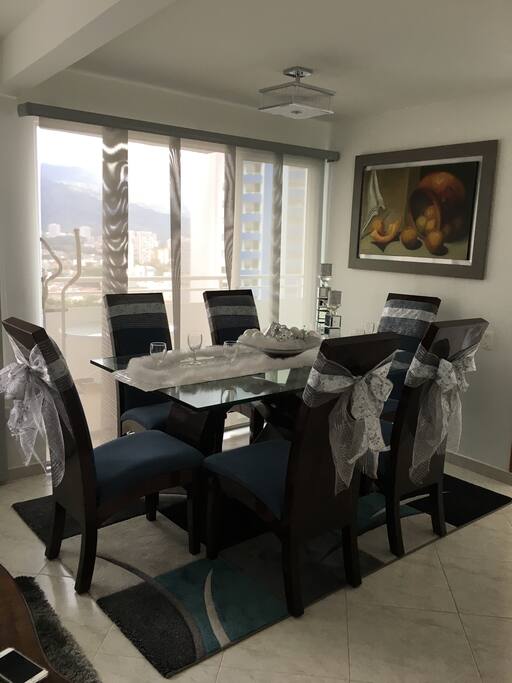 Comedor 6 puestos y con vista