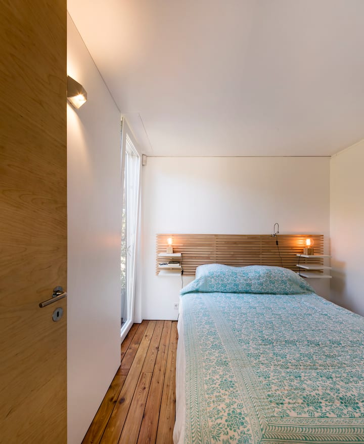 Chumba kilicho na kitanda 1.40