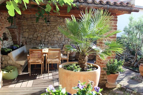 App Salvia-jacuzzi in Mediterranean garden - 15%