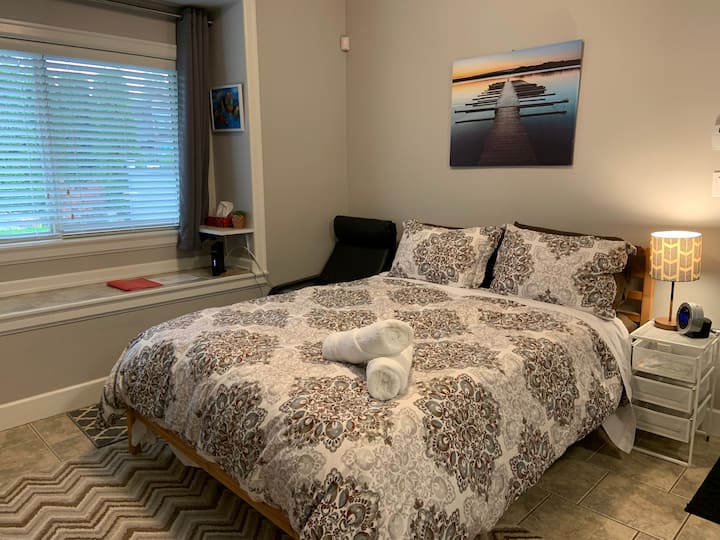 New Westminster Vacation Rentals & Homes British Columbia, Canada