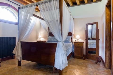 Medieval Relais - Top Location
