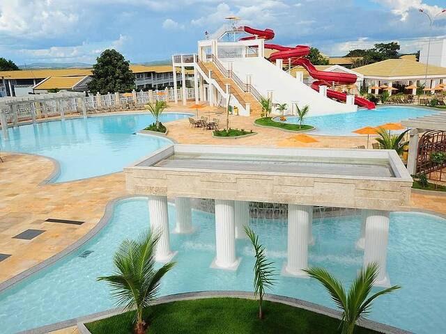 APTO 383 COM FOGÃO LACQUA DIROMA IV Caldas Novas