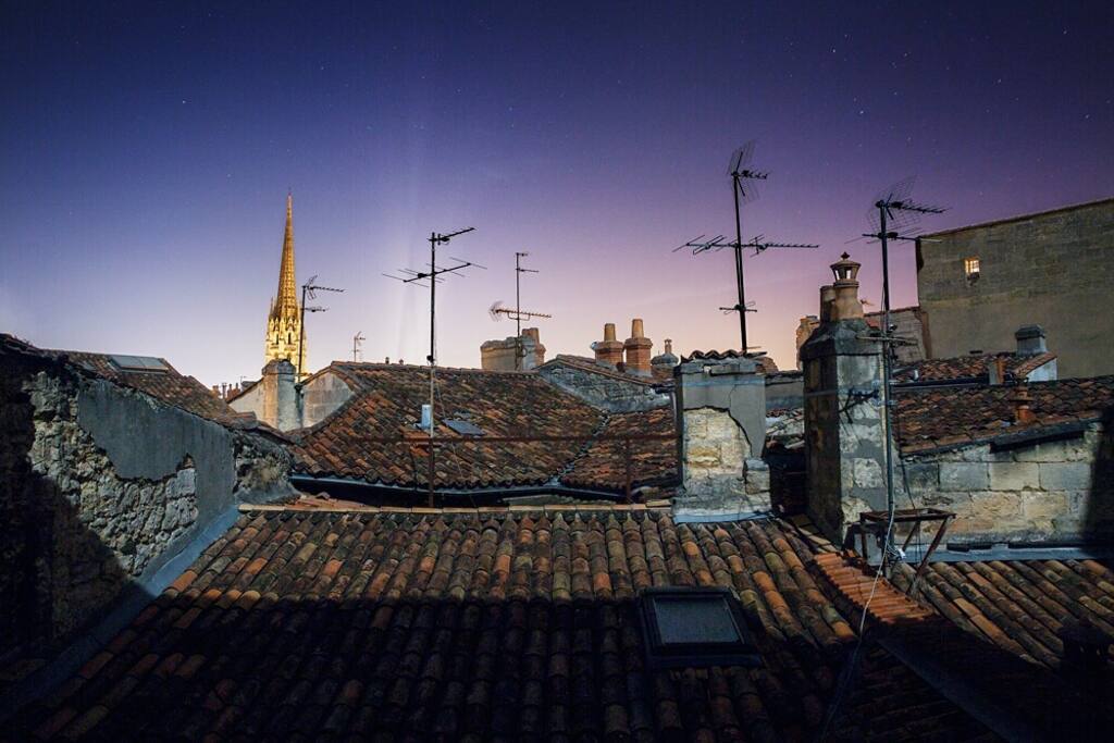 Vue de la chambre / View from the bedroom