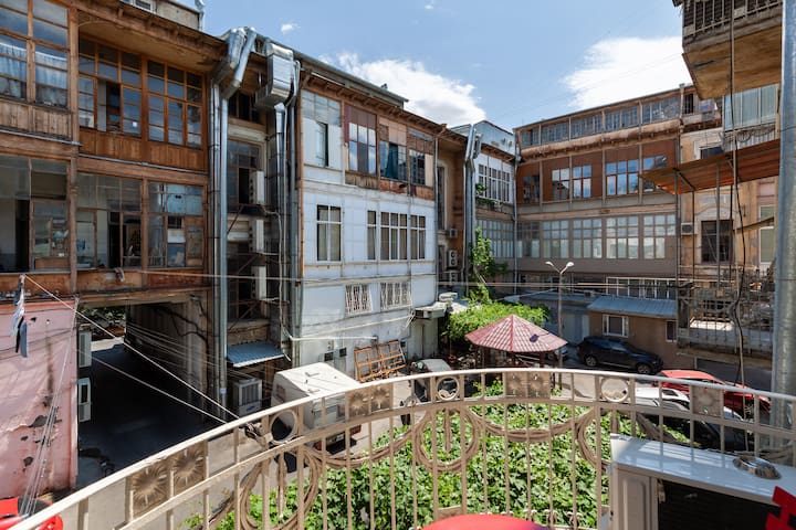 Feel Bohemian Tbilisi