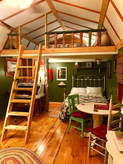 The Cedar Cabin