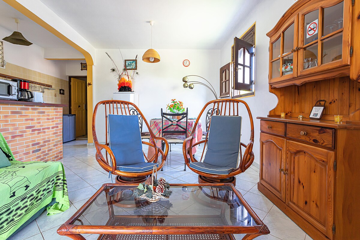 მისაღები ოთახი