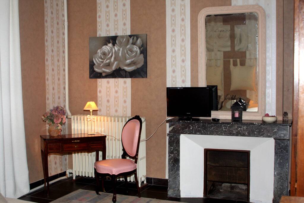 CHAMBRE ROSE
