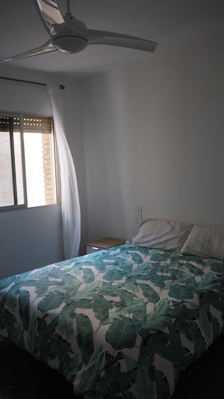 غرفة النوم 2