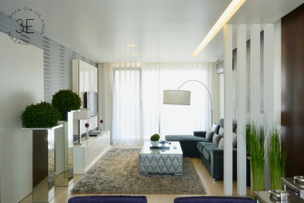 Living room/Sala de Estar