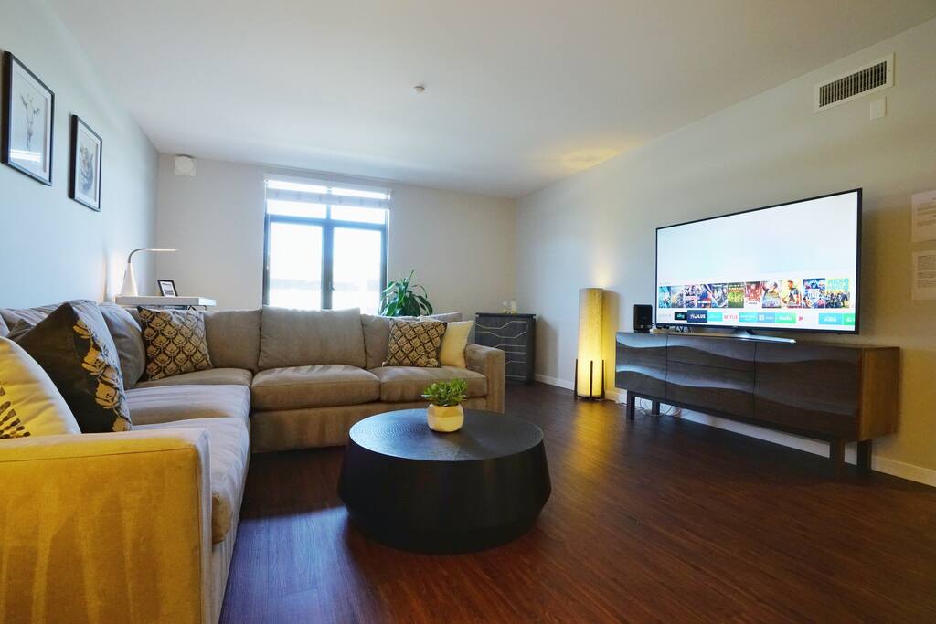 We have multiple units in the same building with same or similar floor plans and sizes. So you will get one of the units, but we can’t let you choose. We will assign one to you when it’s closer to your arrival. We are trying to display all the options for you here.