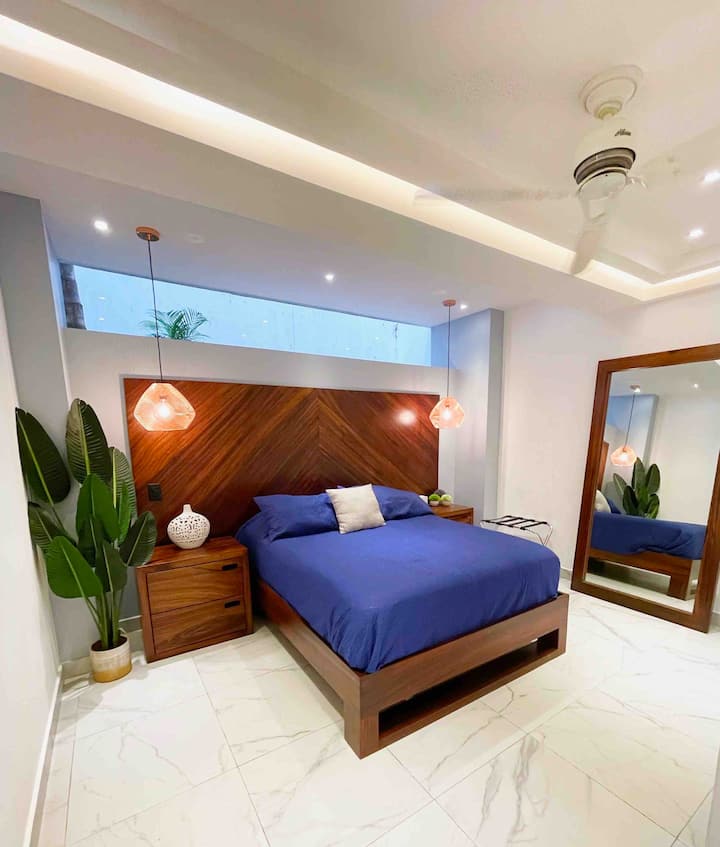 Guest bedroom 