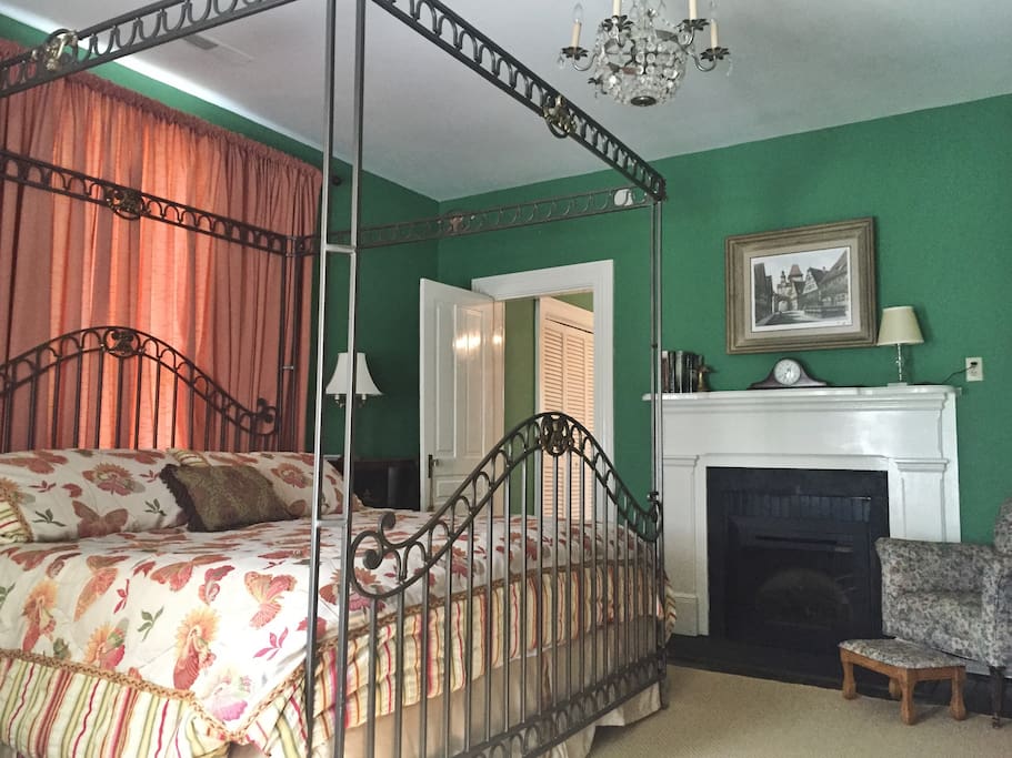 the Elizabeth Room