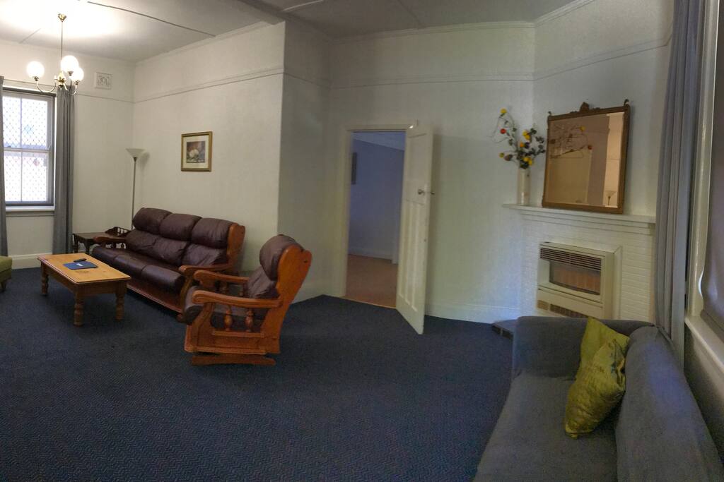 Lounge room