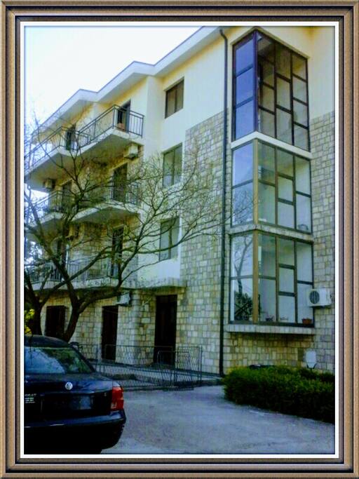 APARTMANI MOCO Donji stoj