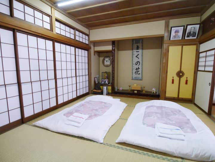 ・布団寝室