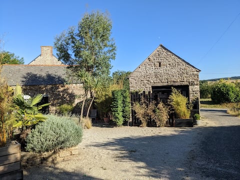 Small house between Land & Sea (Côtes d'Armor)