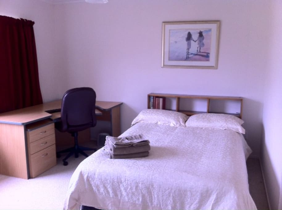guest bedroom