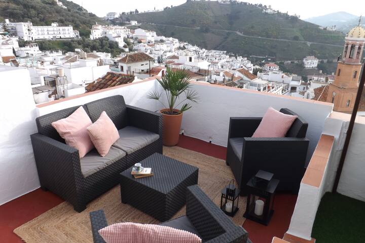 Casa Elvira  Situada En El Centro De  Cómpeta - Cómpeta