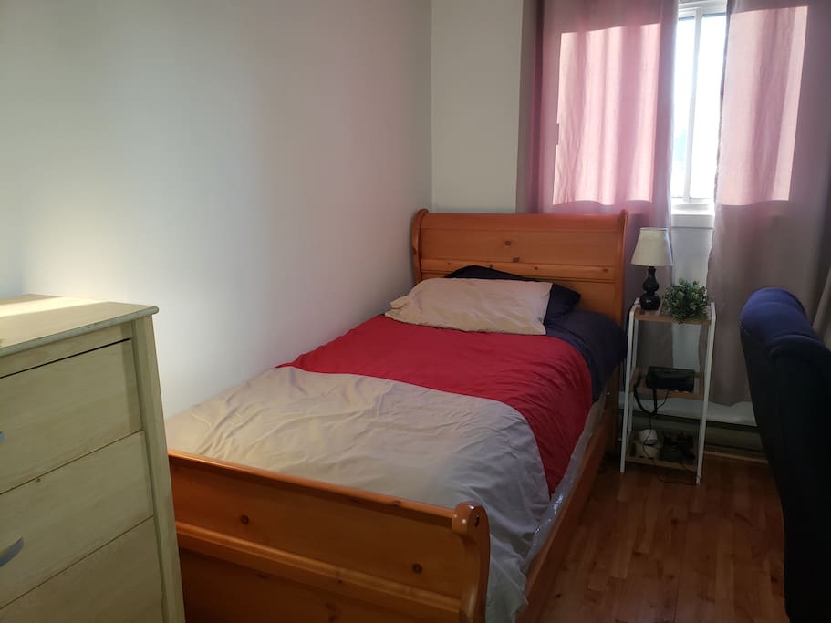 Single bed with desk