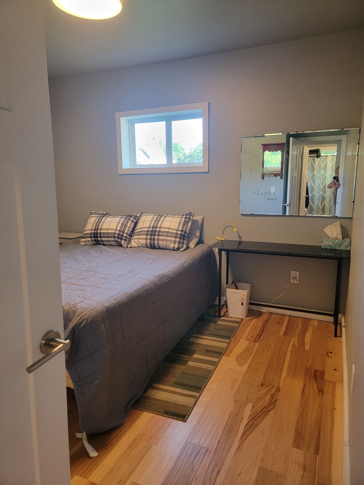 Main bedroom with queen bed