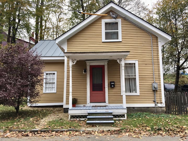 Brattleboro Vacation Rentals & Homes Vermont, United States Airbnb