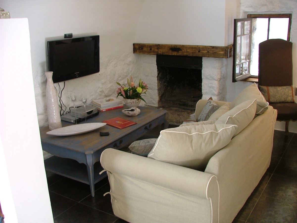 Successful Airbnb property: The suite at Eze village Sea View in Èze