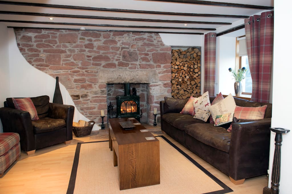 Cosy Comfortable Lounge
