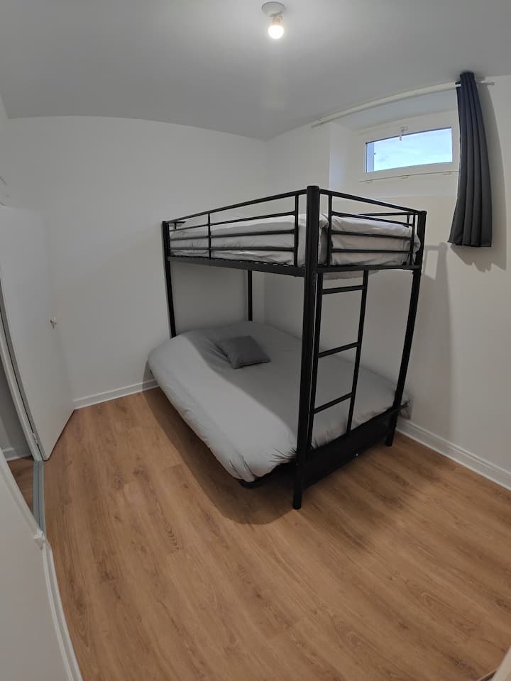 غرفة النوم 1