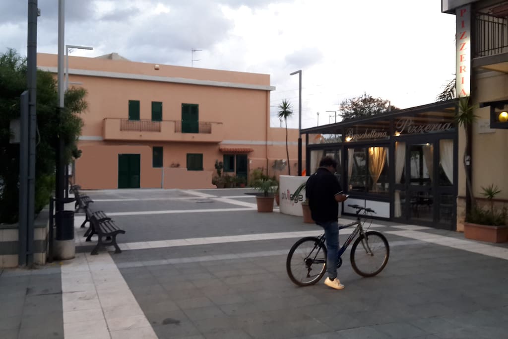 casa e piazza