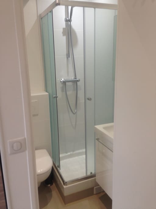 Bathroom
Salle de bain