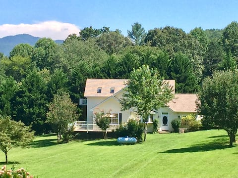 Country Charm Farm House