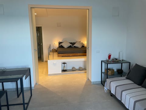 Top Airbnb: a window on the sea a Palermo