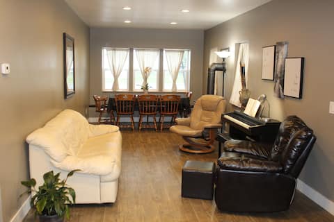 Convenient Carriage House - Gateway to Yellowstone