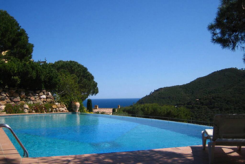 piscina comunitaria