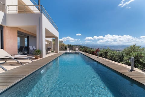 Villa Mystique, heated pool, luxury, sea view