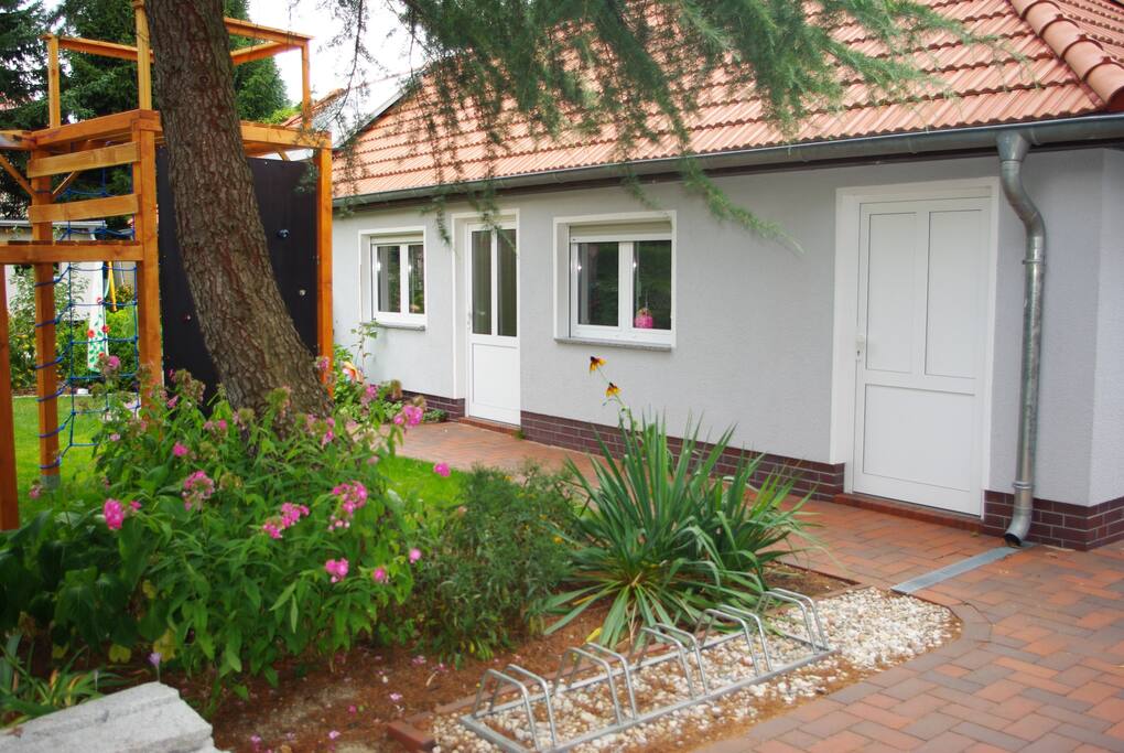Eingang zu der Gästewohnung