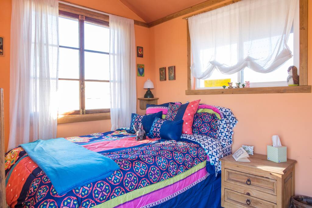 cozy artsy room