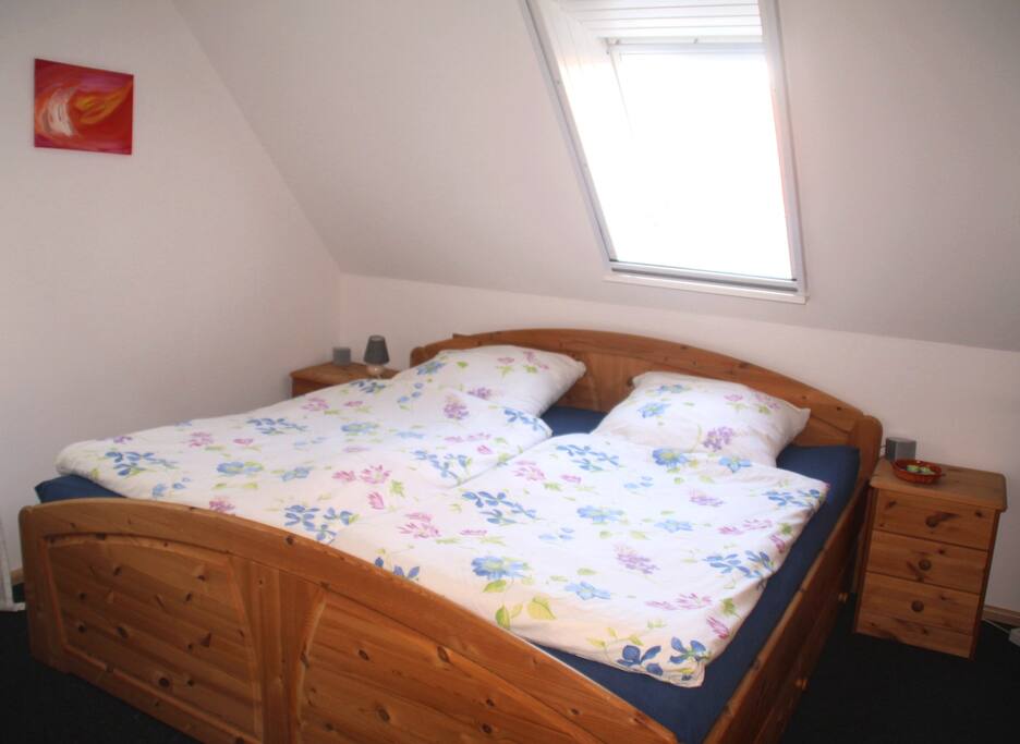 großes Bett 2x2 m