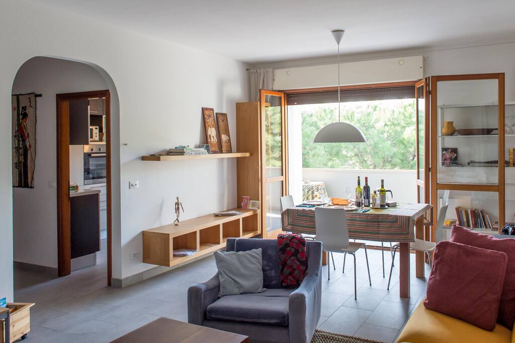 sala da pranzo con terrazza