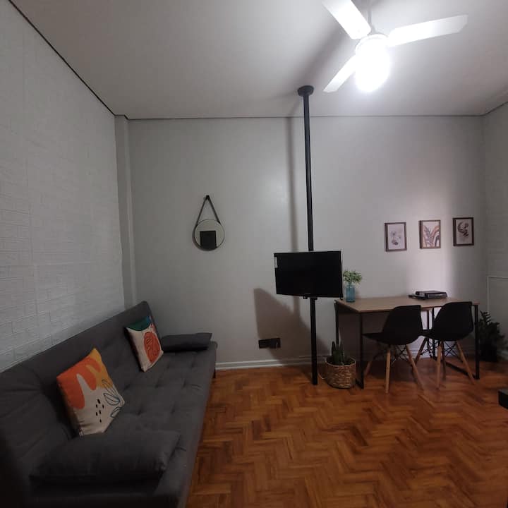 استوديو بسرير أريكة مزدوج 