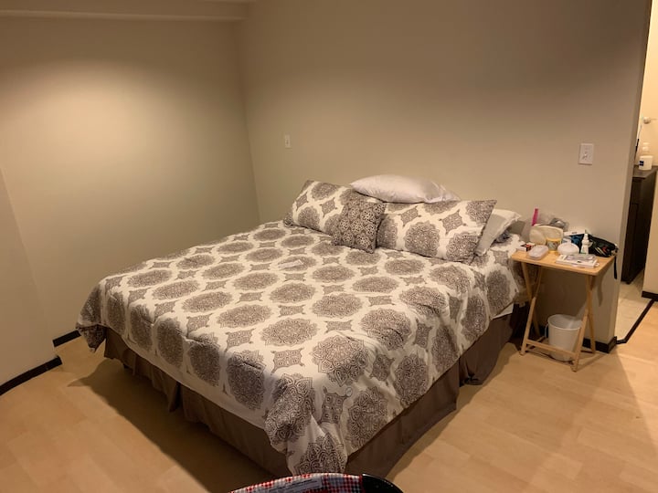 غرفة النوم 1