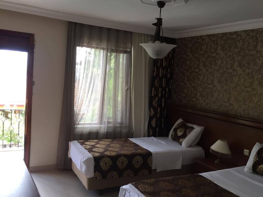 Triple Room