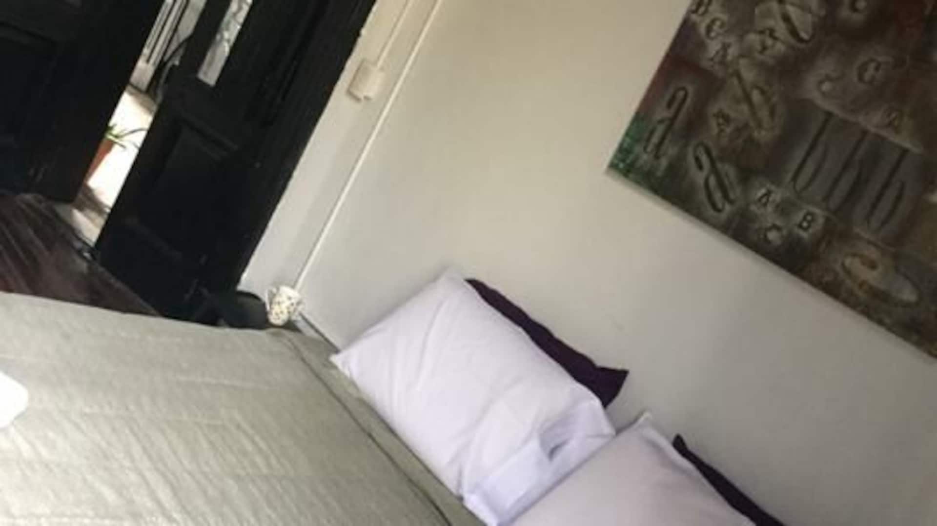 Room with living space